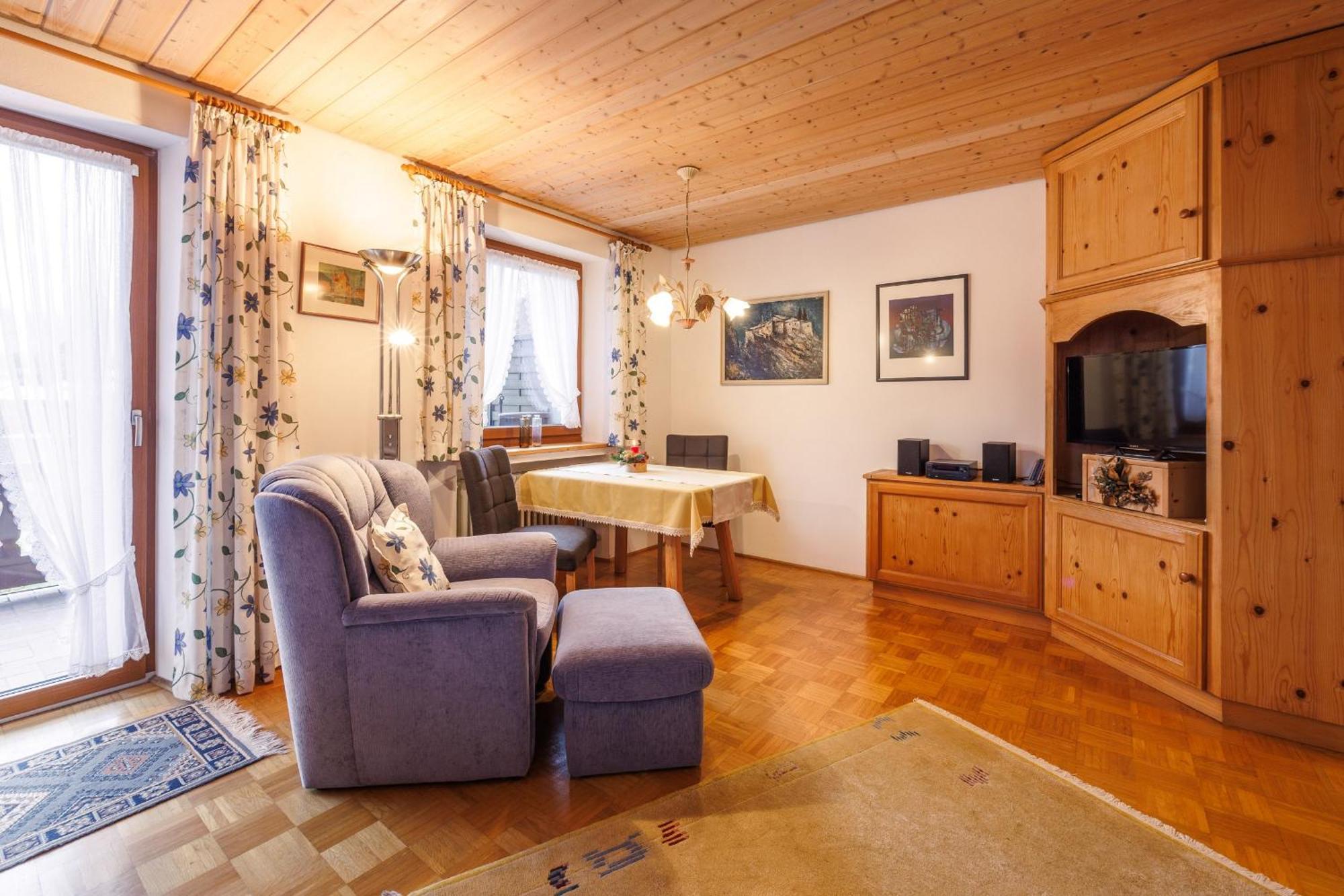 Apartment Helga Mayer Inkl. Chiemgaukarte Ruhpolding